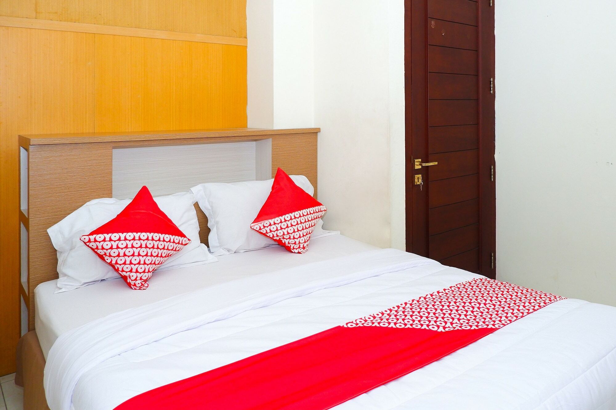 Oyo 381 House Of Blessing Hotel